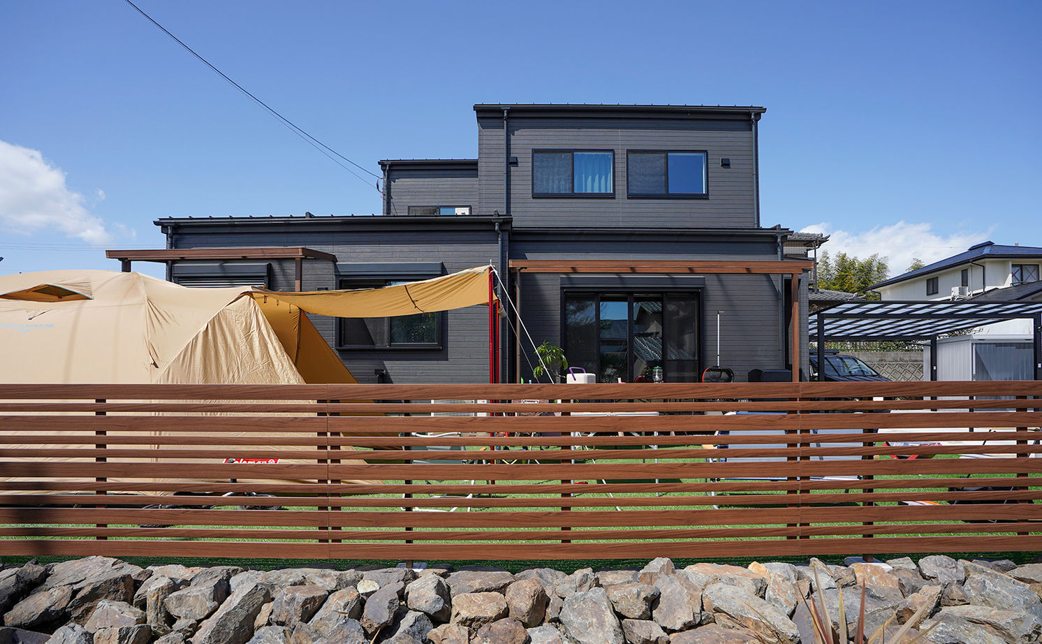 アサヒグローバルホーム 【1000万円台/間取り/30坪台/回遊導線】土間リビングと庭がつながる平屋のように暮らせるアウトドア2階建ての建築実例画像14