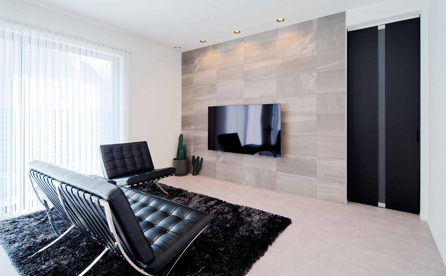 アサヒグローバルホーム 【2000万円台/間取り/家事導線】夫婦二人と愛犬でのんびり暮らす。ガルバリウム外観×モダンリビングの平屋の建築実例画像4