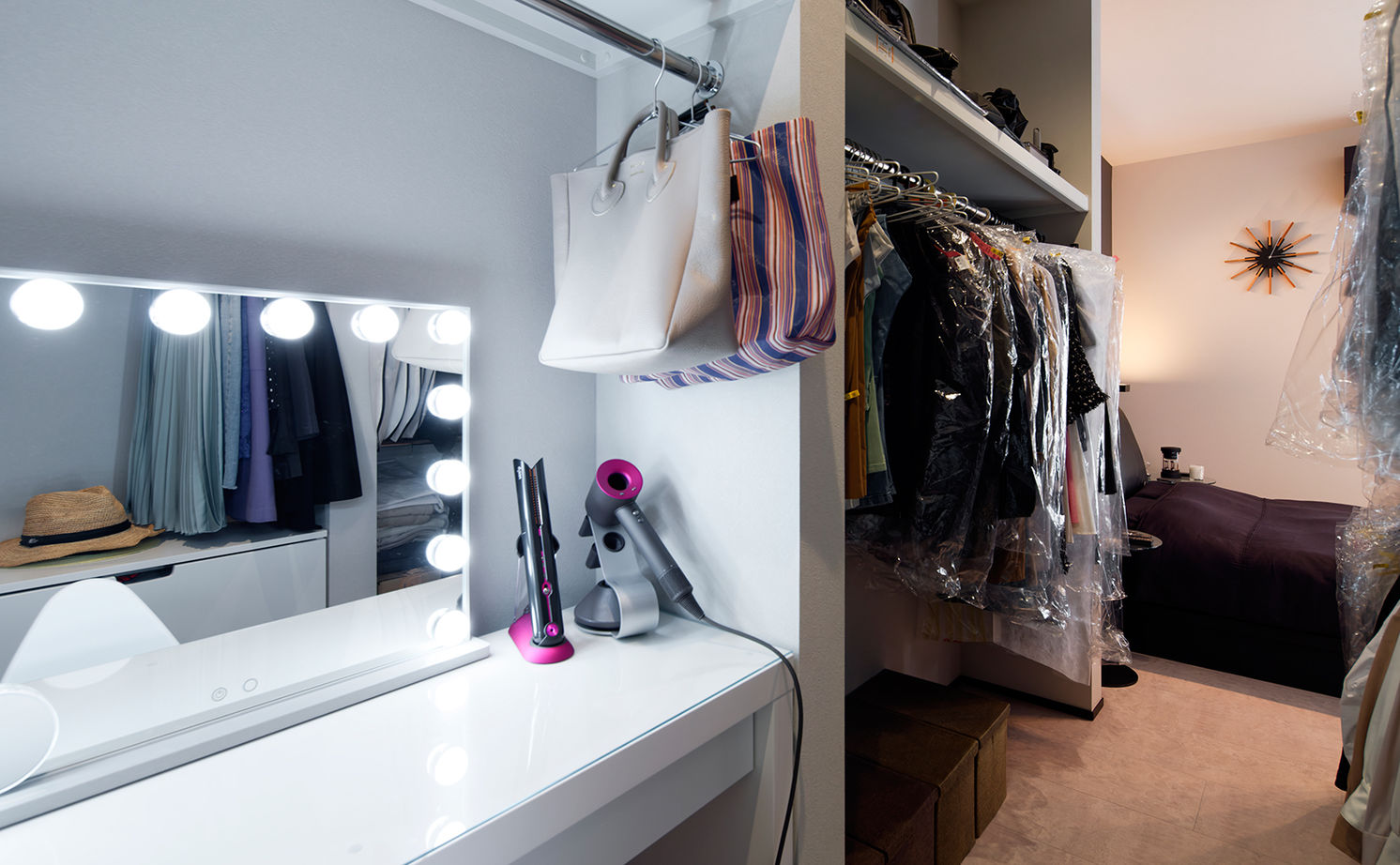 アサヒグローバルホーム 【2000万円台/間取り/家事導線】夫婦二人と愛犬でのんびり暮らす。ガルバリウム外観×モダンリビングの平屋の建築実例画像13