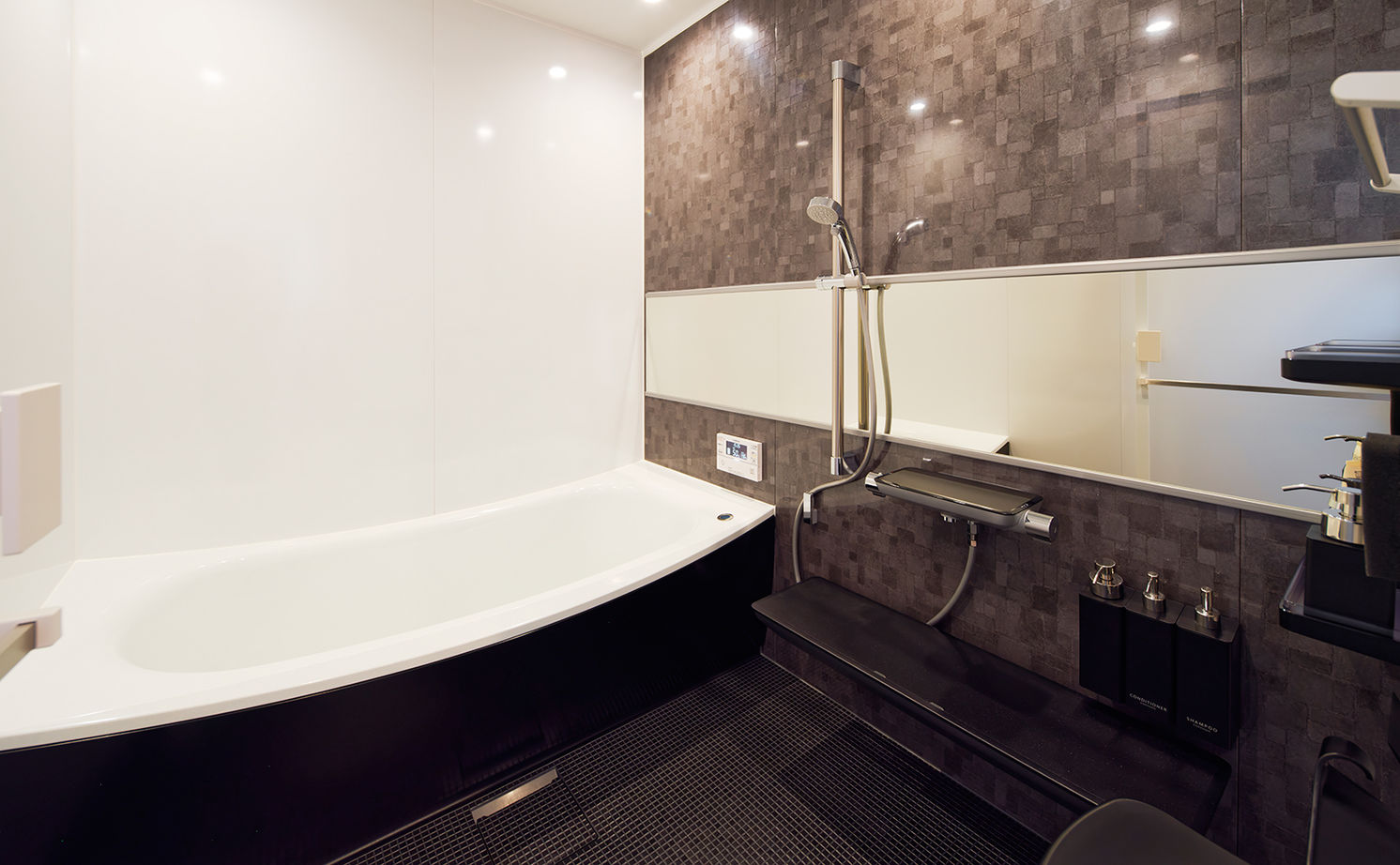 アサヒグローバルホーム 【2000万円台/間取り/家事導線】夫婦二人と愛犬でのんびり暮らす。ガルバリウム外観×モダンリビングの平屋の建築実例画像19