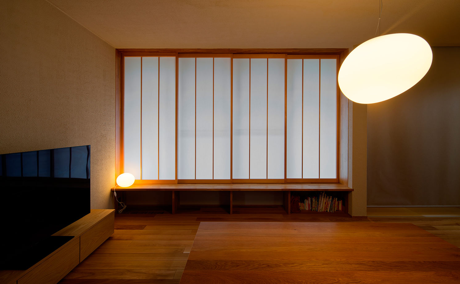 アサヒグローバルホーム 【2000万円台/間取り/40坪台/和モダン/自然素材】和を極めた、質感の美しい家。中庭で季節を感じる暮らしの建築実例画像3