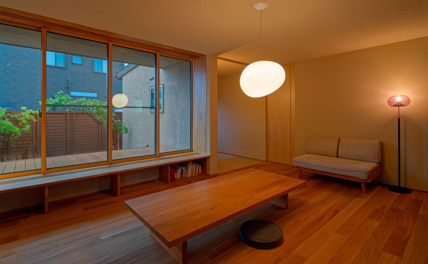 アサヒグローバルホーム 【2000万円台/間取り/40坪台/和モダン/自然素材】和を極めた、質感の美しい家。中庭で季節を感じる暮らしの建築実例画像8