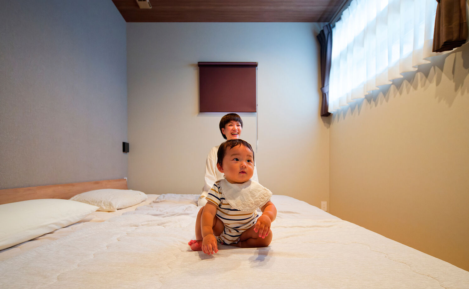 アサヒグローバルホーム 【2000万円台/間取り/20坪台/平屋/回遊動線】勾配天井の広々リビングが開放的！緑が彩るナチュラルな平屋の建築実例画像14