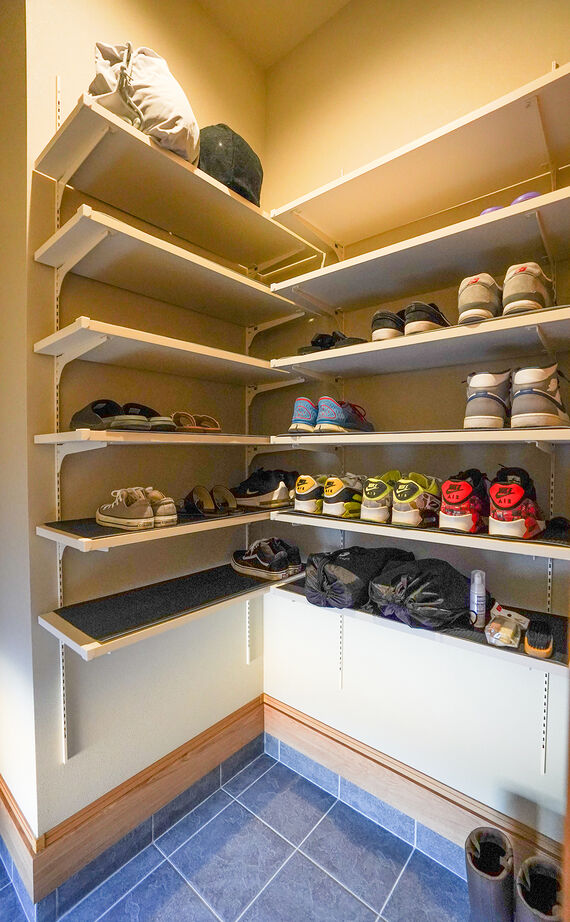 アサヒグローバルホーム 【2000万円台/30坪台/平屋/ガレージ】和モダンなガレージ付き平屋の建築実例画像4