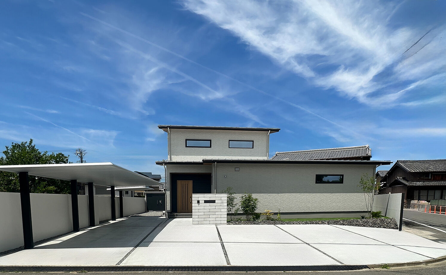 アサヒグローバルホーム 【間取り/40坪台/コの字型/吹き抜け】完全プライベートな中庭のある家の建築実例画像3