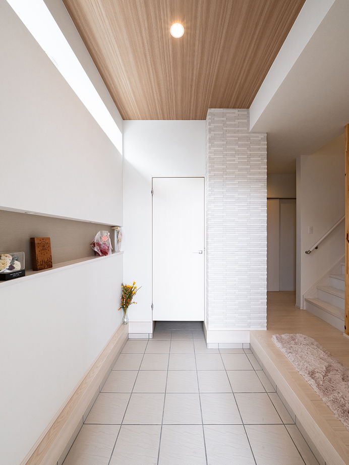 アサヒグローバルホーム 【1000万円台/間取り/40坪台/土間収納】白と木が心地いいシンプルモダン。収納充実＆大空間リビングの家の建築実例画像3