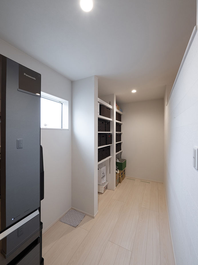 アサヒグローバルホーム 【1000万円台/間取り/40坪台/土間収納】白と木が心地いいシンプルモダン。収納充実＆大空間リビングの家の建築実例画像12