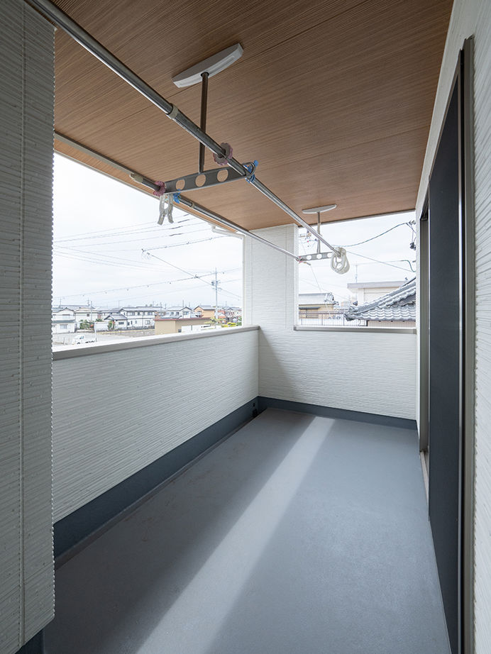 アサヒグローバルホーム 【1000万円台/間取り/40坪台/土間収納】白と木が心地いいシンプルモダン。収納充実＆大空間リビングの家の建築実例画像18