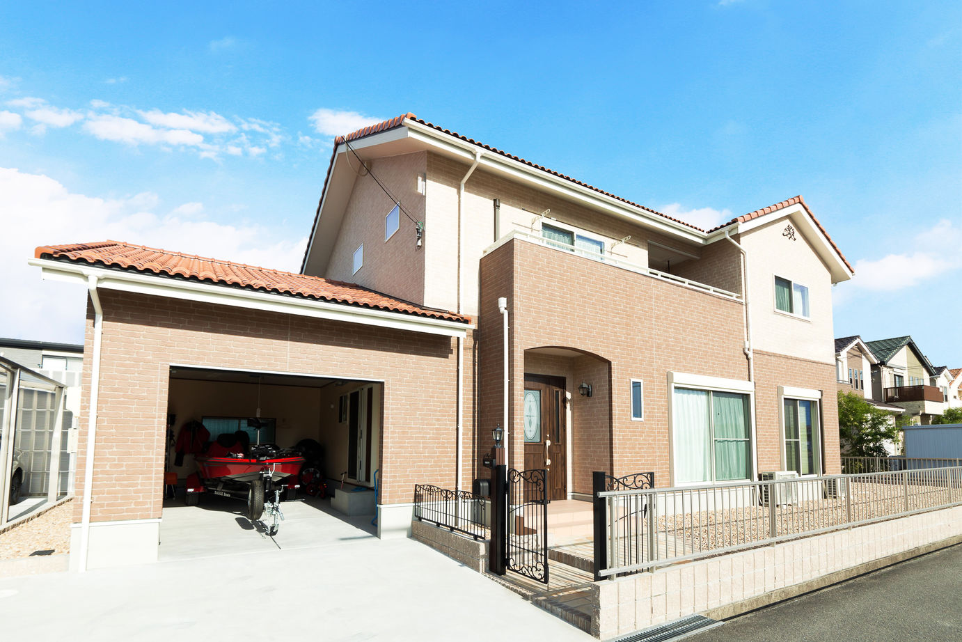 アサヒグローバルホーム 【間取り図掲載】リーズナブル×高品質な「インナーガレージ」。予算内で叶えたパパ待望の趣味の空間の建築実例画像1