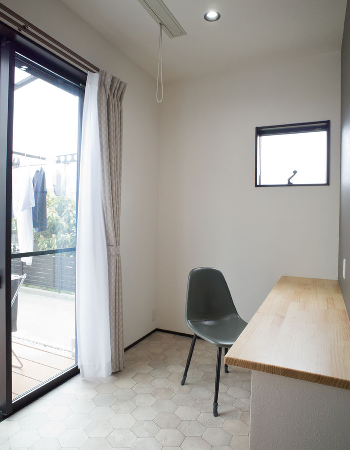 アサヒグローバルホーム 【1000万円台/間取り/約42坪/カフェ】予算内でディスプレイ棚やクロスなど憧れの「カフェ風インテリア」にの建築実例画像5