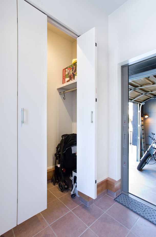 アサヒグローバルホーム 【1000万円台/間取り/約42坪/インナーガレージ】土地探しも一緒に。プランの変更も見越した予算提案に信頼の建築実例画像7