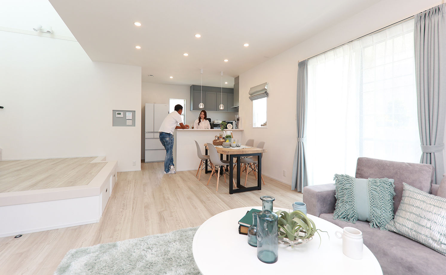 アサヒグローバルホーム 【1000万円台/間取り/30坪台/カフェ/スキップフロア】オープンデッキで過ごす、アーリーアメリカンな家の建築実例画像6