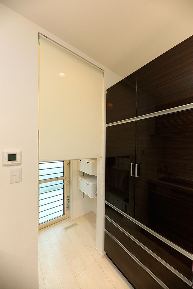 アサヒグローバルホーム 【1000万円台/間取り/30坪台/吹抜け玄関】回遊動線で家事ラク！サンルーム＆ランドリールームがある家の建築実例画像17