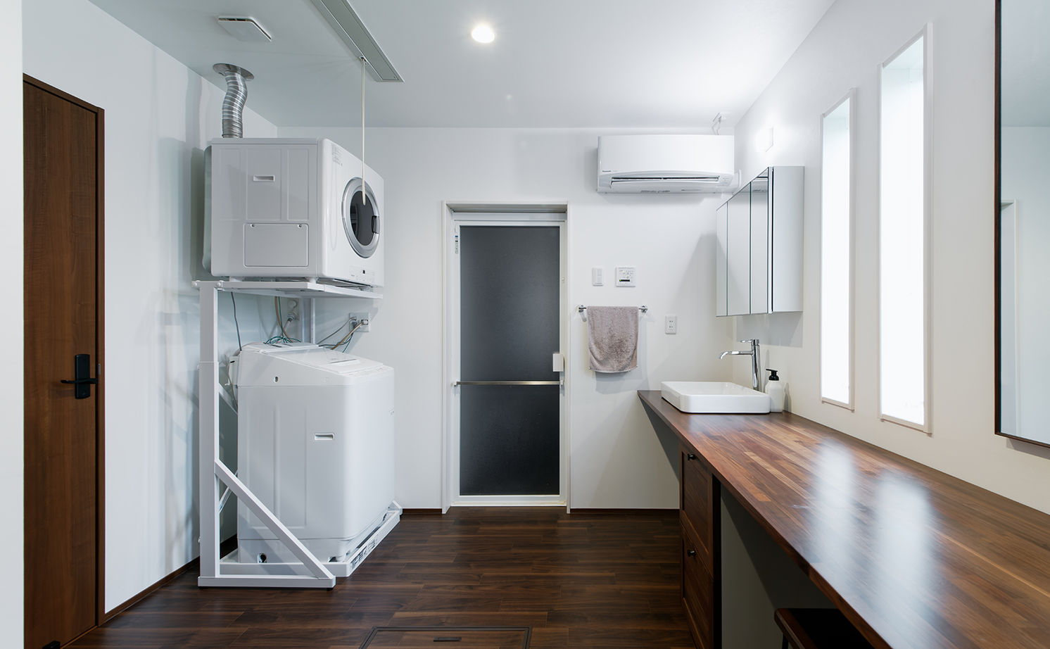 アサヒグローバルホーム 【2000万円台/間取り/40坪台/吹抜玄関/家事ラク】「こだわりが少ない私たちも心からかっこいいと思える家」の建築実例画像10