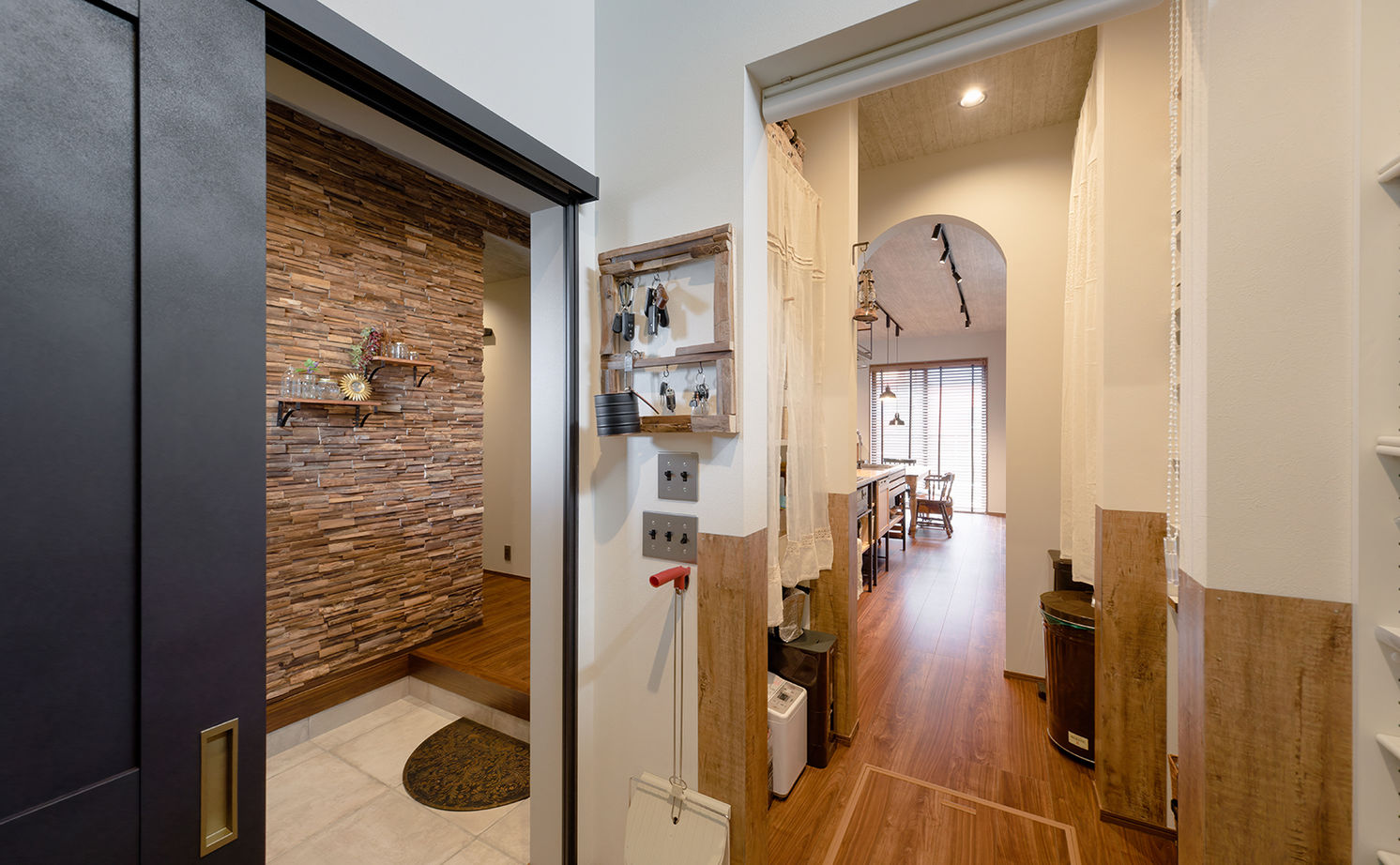 アサヒグローバルホーム 【2000万円台/間取り/30坪台/カフェ風/キャットウォーク】フレームキッチンが映えるインダストリアルな家の建築実例画像14