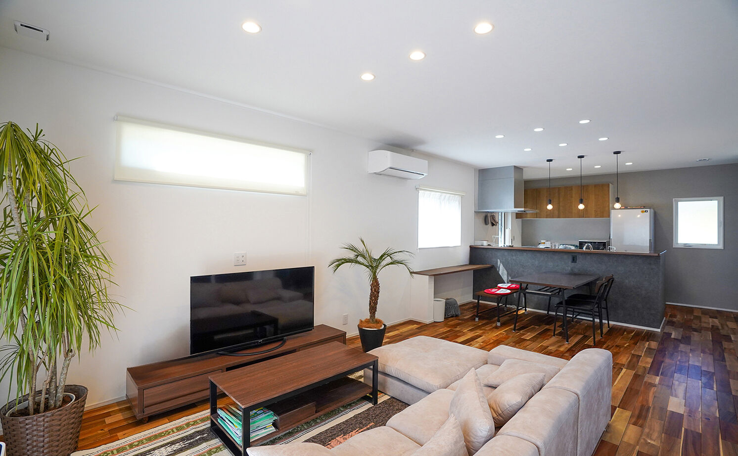 アサヒグローバルホーム 【2000万円台/30坪台/平屋/ガレージ】アメリカンテイストが散りばめられたガレージ付き平屋の建築実例画像7