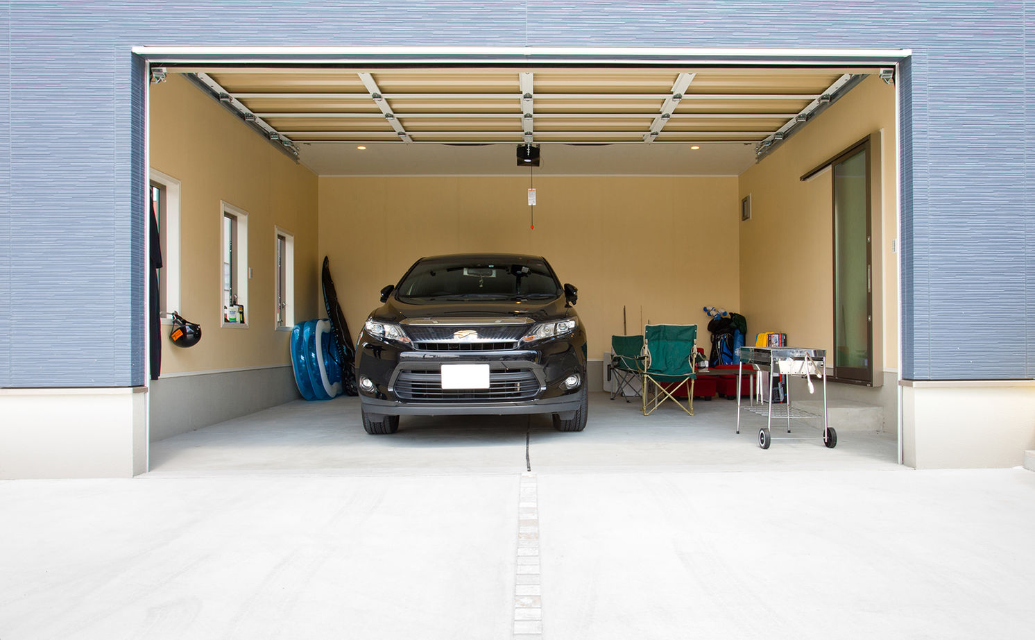 アサヒグローバルホーム 【2000万円台/間取り/ガレージハウス/吹抜けリビング】こだわりも予算も大満足。太陽光パネルで省エネも！の建築実例画像4