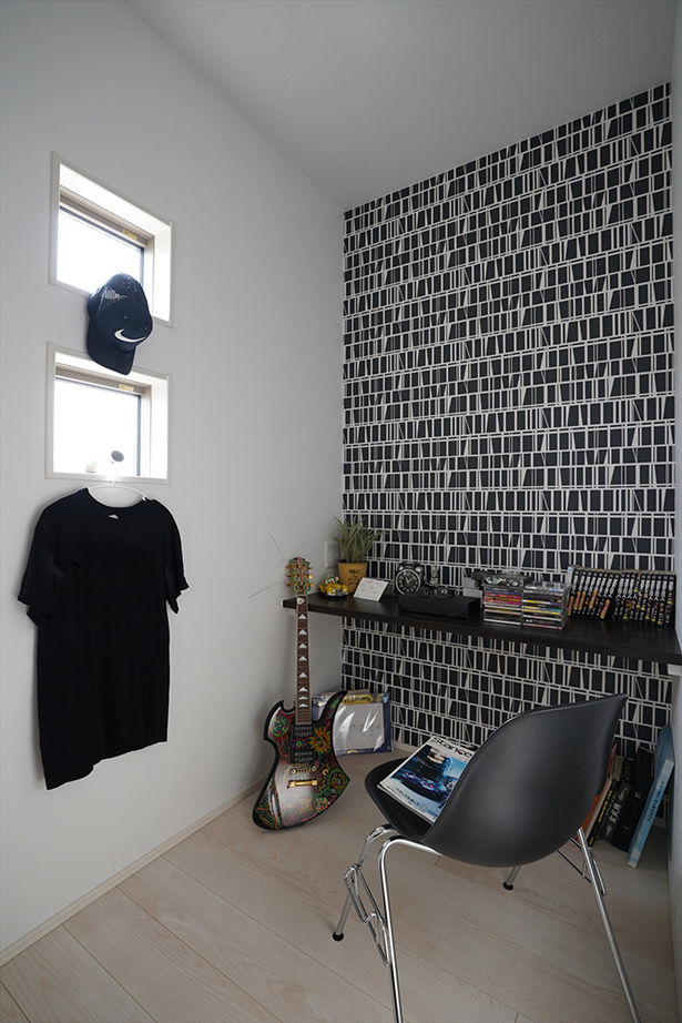 アサヒグローバルホーム 【2000万円台/間取り/ガレージハウス/吹抜けリビング】こだわりも予算も大満足。太陽光パネルで省エネも！の建築実例画像11