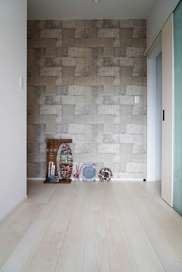 アサヒグローバルホーム 【2000万円台/間取り/ガレージハウス/吹抜けリビング】こだわりも予算も大満足。太陽光パネルで省エネも！の建築実例画像12