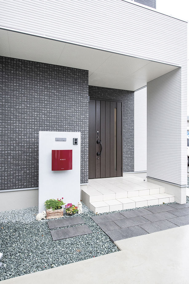 アサヒグローバルホーム 【2000万円台/間取り/吹抜けリビング/土間】20代で実現 フレンチモダンなキッチンが映えるガレージハウスの建築実例画像19