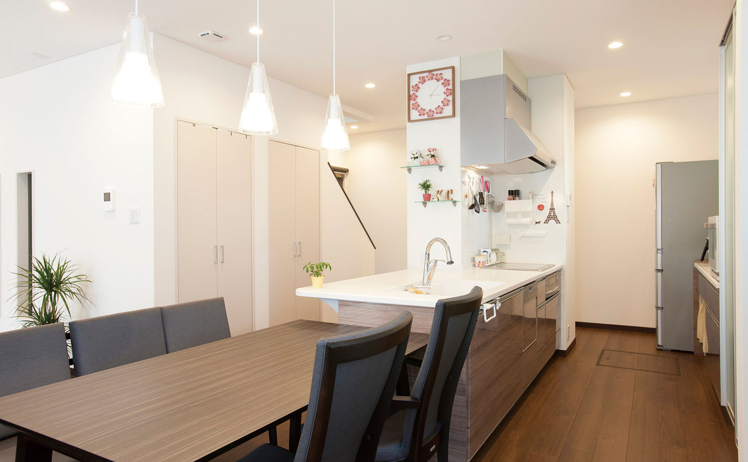 アサヒグローバルホーム 【1000万円台/間取り/約40坪/ガレージ】ガレージで描く“男のロマン” 遊び心いっぱいの楽しい我家の建築実例画像3