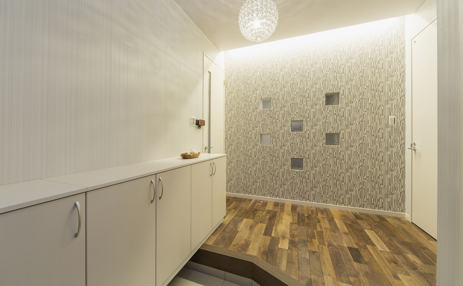 アサヒグローバルホーム 【2000万円台/間取り/約60坪/ガレージ】15.25kWのソーラー発電で暮らしに優しい、ハイスペックデザイン住宅の建築実例画像8