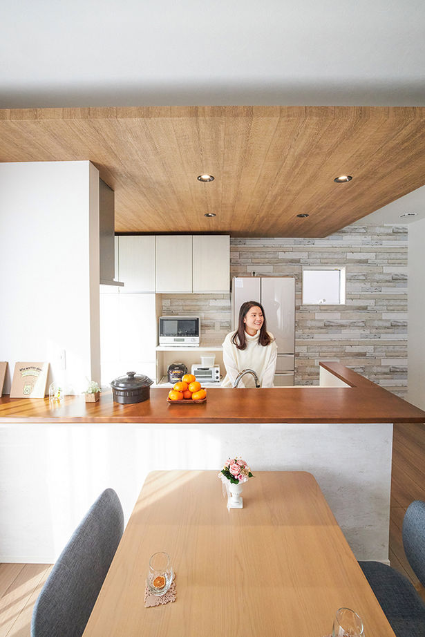 アサヒグローバルホーム 【1000万円台/間取り/30坪台/家事動線/サンルーム】コストを工夫し予算内でこだわり尽くすホテルライクな家の建築実例画像5