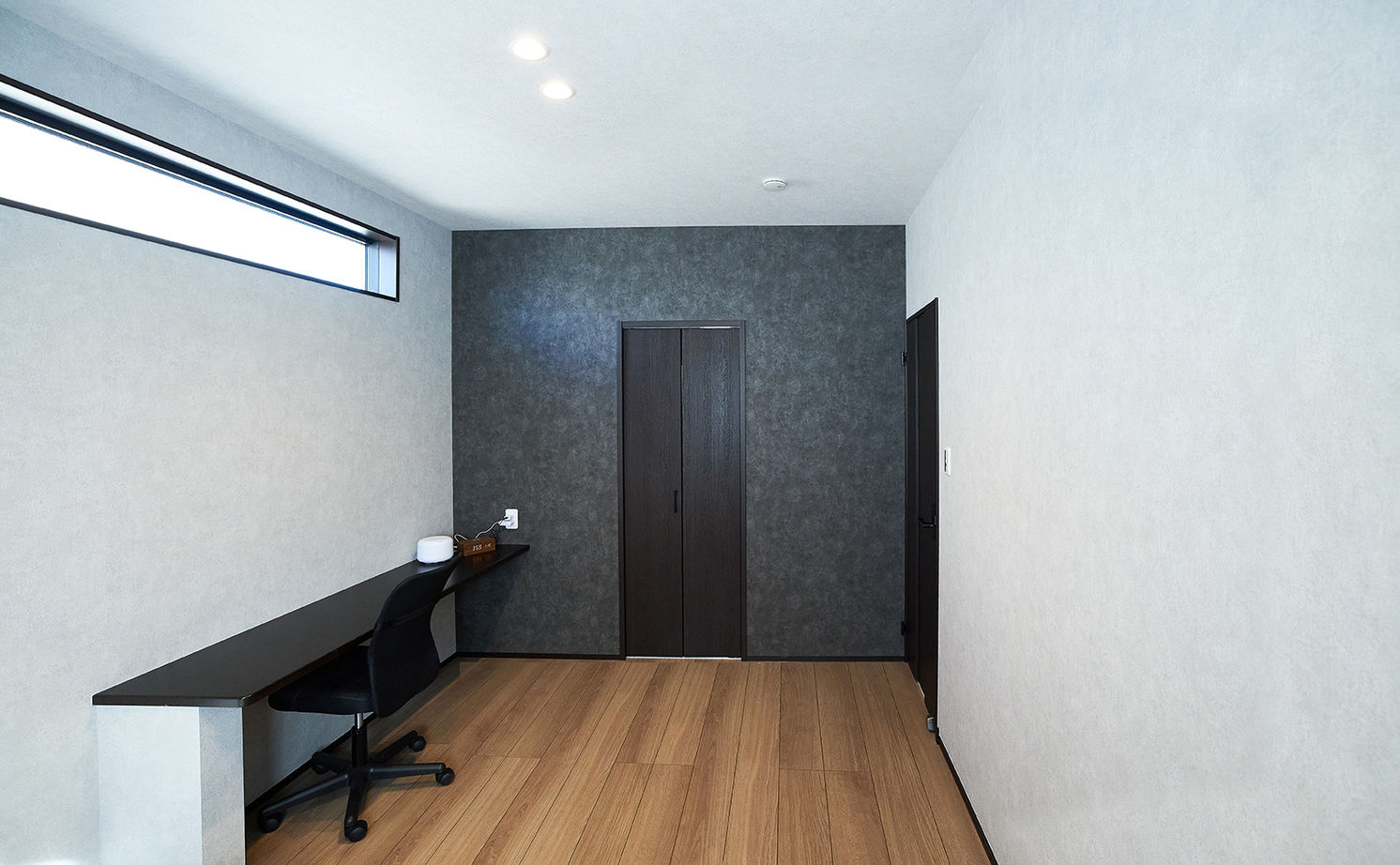 アサヒグローバルホーム 【1000万円台/間取り/30坪台/家事動線/サンルーム】コストを工夫し予算内でこだわり尽くすホテルライクな家の建築実例画像12