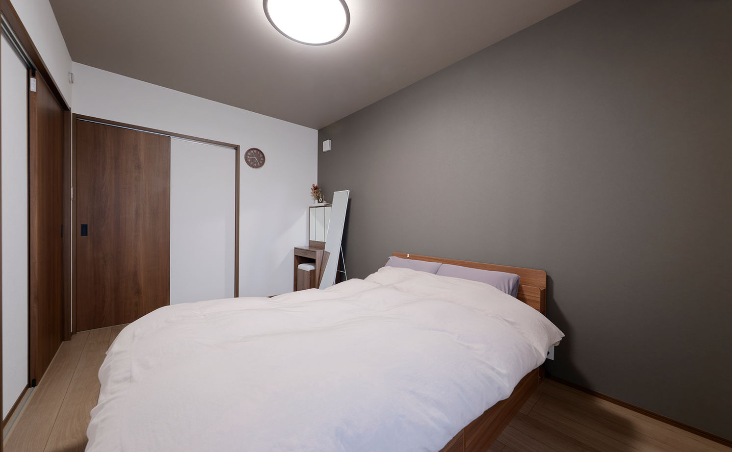 アサヒグローバルホーム 【1000万円台/間取り/30坪台/土間収納】玄関直結の土間のホビールーム！アウトドア好きの理想の家の建築実例画像15