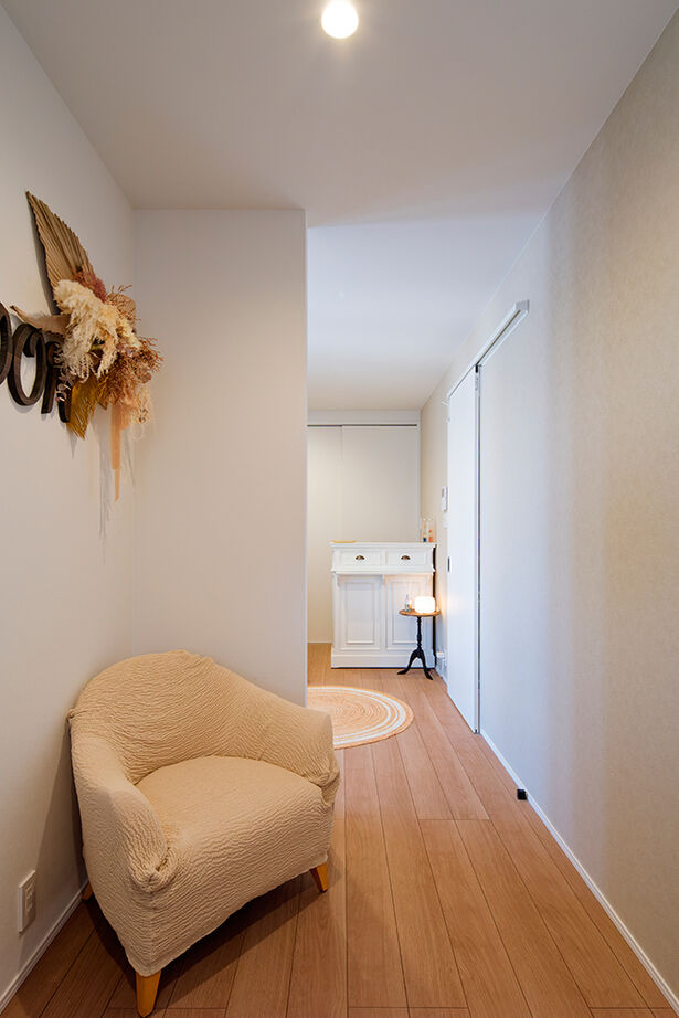 アサヒグローバルホーム 【2000万円台/間取り/40坪台/店舗併用住宅】「働く場」と「暮らす場」を中庭が繋ぐ家。26.3畳の大空間LDKの建築実例画像13