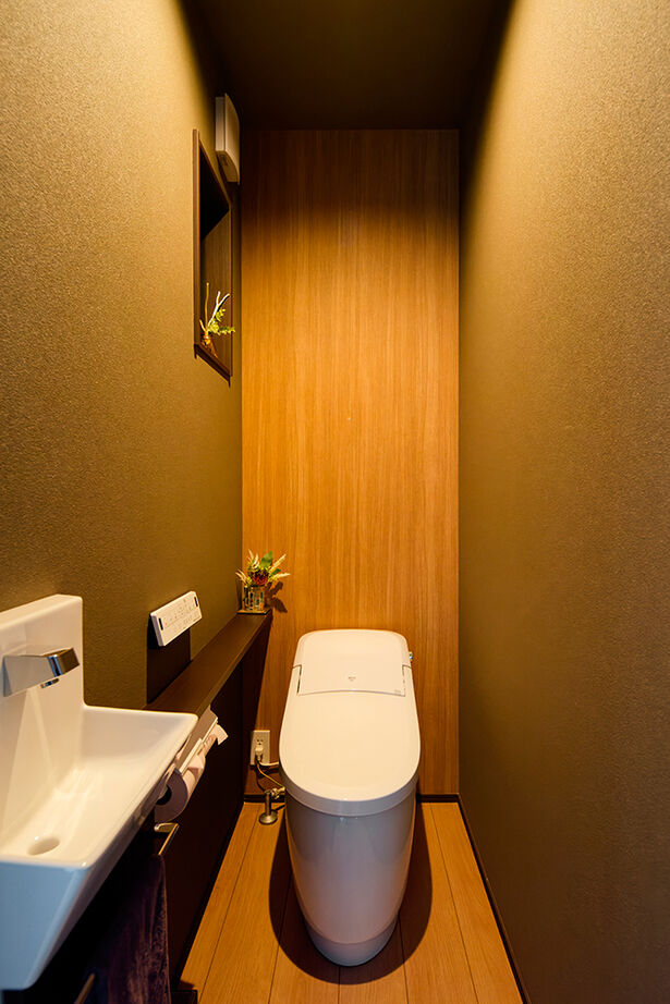 アサヒグローバルホーム 【2000万円台/間取り/40坪台/店舗併用住宅】「働く場」と「暮らす場」を中庭が繋ぐ家。26.3畳の大空間LDKの建築実例画像15