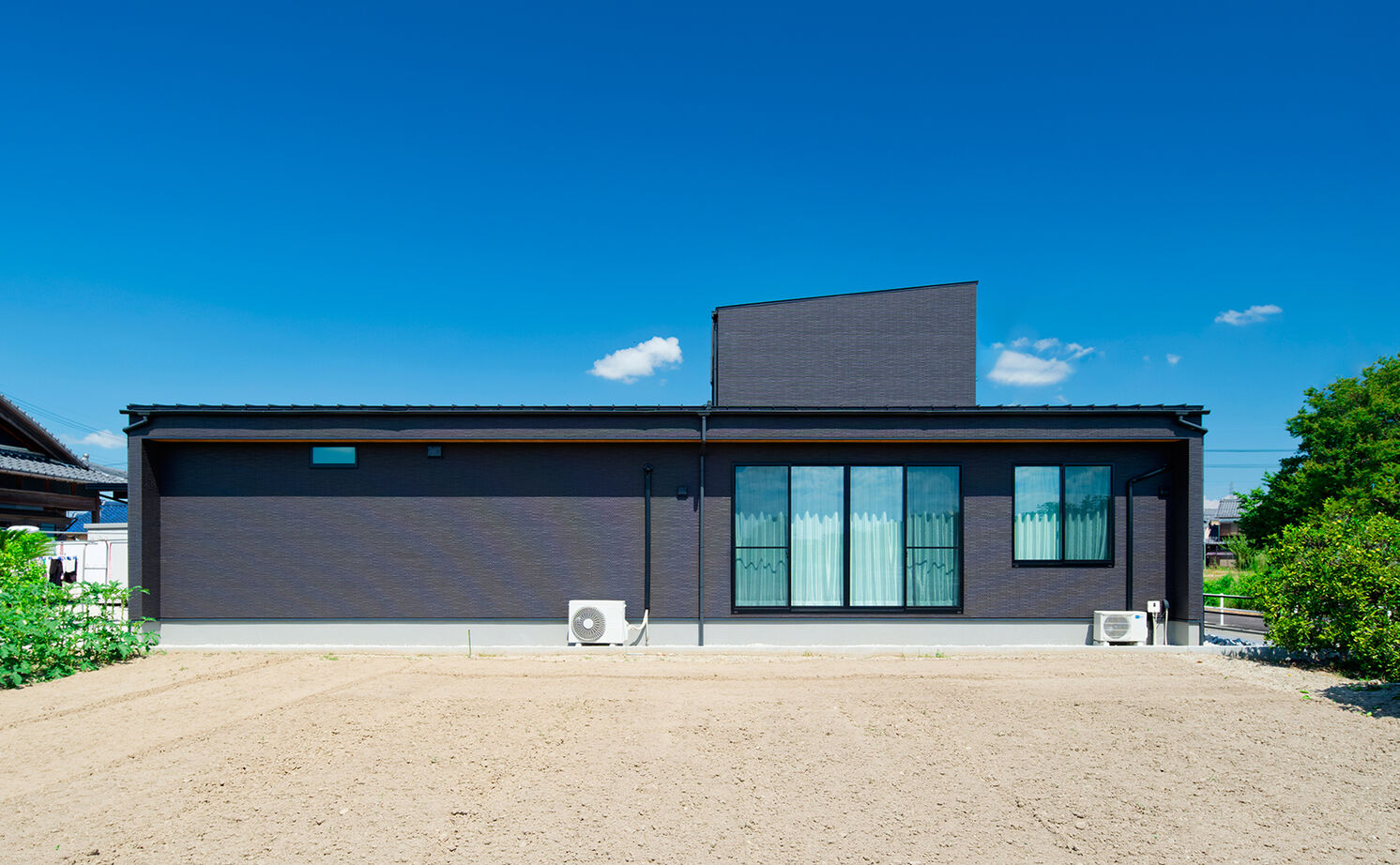 アサヒグローバルホーム 【2000万円台/間取り/40坪台/店舗併用住宅】「働く場」と「暮らす場」を中庭が繋ぐ家。26.3畳の大空間LDKの建築実例画像20