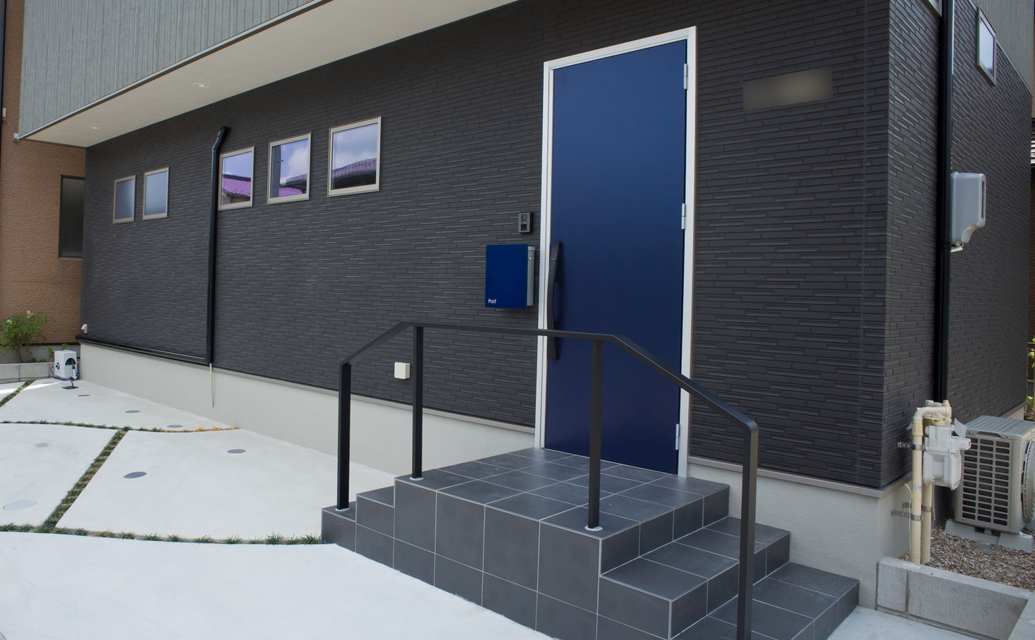 アサヒグローバルホーム 【1000万円台/間取り/30坪台/収納充実】敷地に太陽光パネル10kW搭載。吹抜けリビングで開放感たっぷりの建築実例画像14