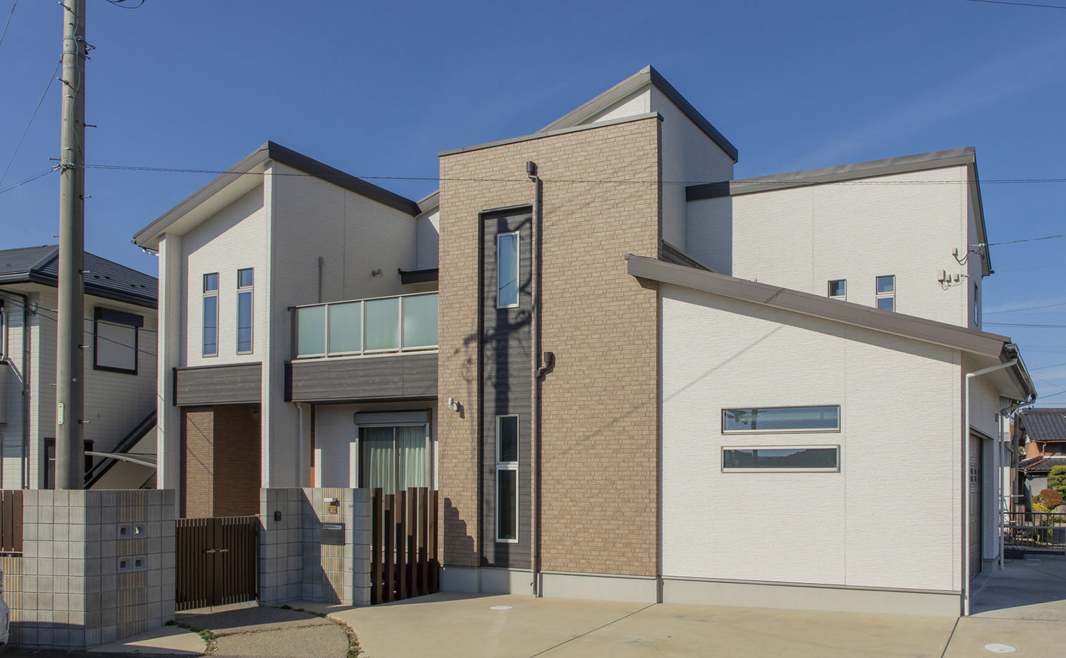 アサヒグローバルホーム 【1000万円台/間取り/ガレージハウス/バルコニー/片流れ】「標準仕様でインナーガレージ付＆耐震性に安心」の建築実例画像11