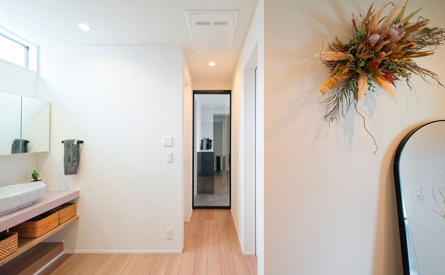 アサヒグローバルホーム 【2000万円台/間取り/40坪台/ガレージ】飽きのこないシンプルデザイン。スタイリッシュなガレージハウスの建築実例画像10