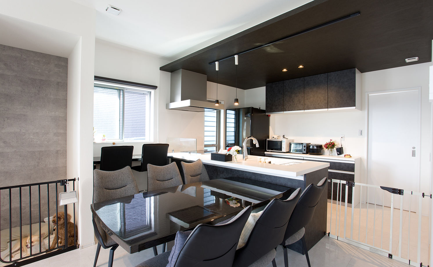 アサヒグローバルホーム 【1000万円台/間取り/約40坪/グレイッシュ外観/土間】南向きの広いリビング×折り上げ天井で開放感抜群の家の建築実例画像3