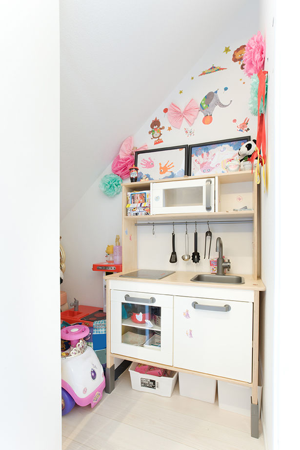 アサヒグローバルホーム 【1000万円台/間取り/約40坪/グレイッシュ外観/土間】南向きの広いリビング×折り上げ天井で開放感抜群の家の建築実例画像13