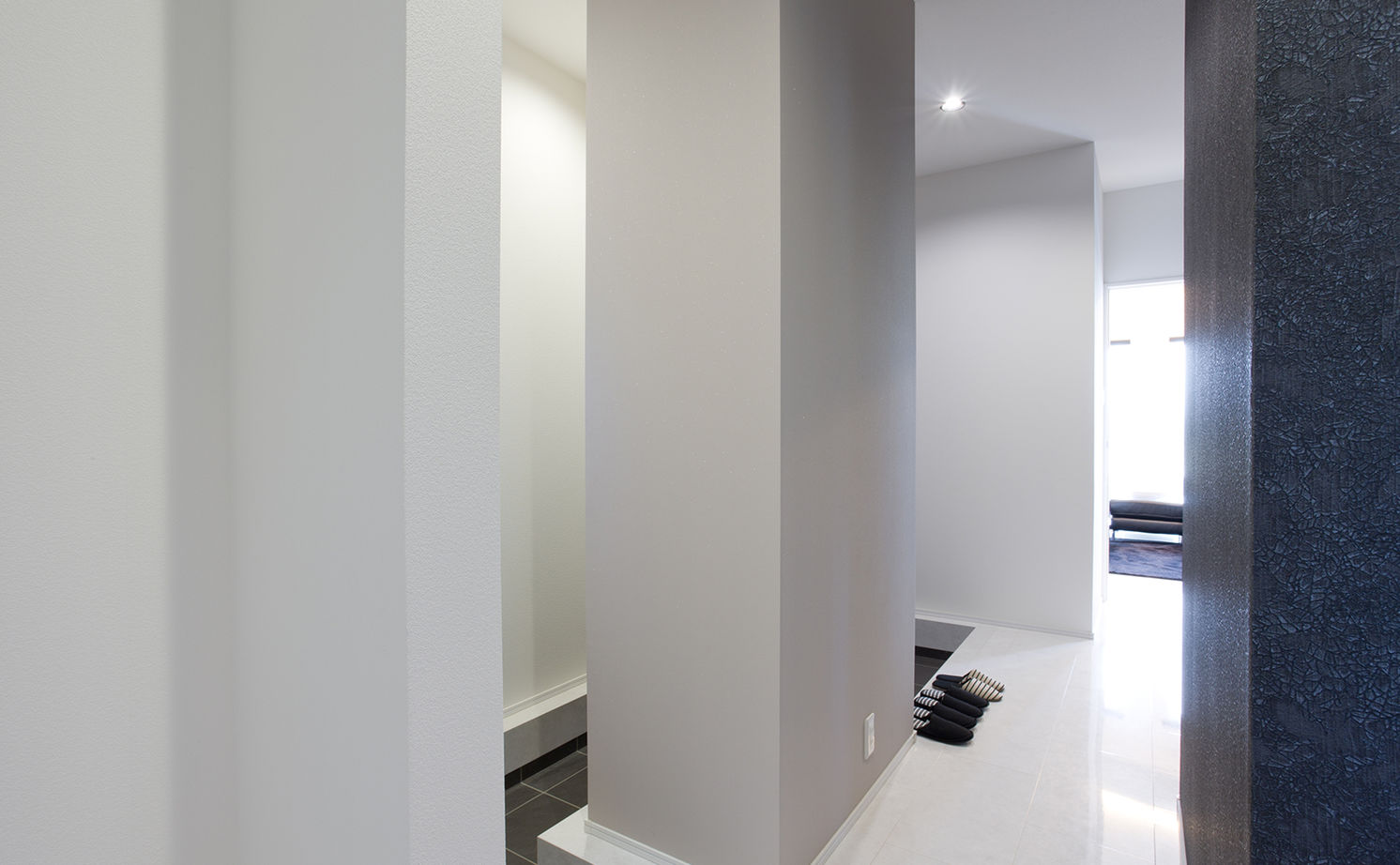 アサヒグローバルホーム 【1000万円台/間取り/約40坪/グレイッシュ外観/土間】南向きの広いリビング×折り上げ天井で開放感抜群の家の建築実例画像14