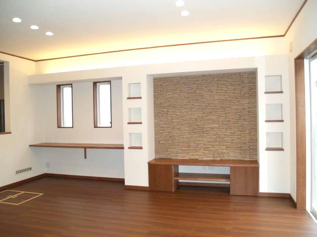 光英住宅 伝統と新しさが調和する　現代日本にマッチしたスタンダードモダンな住まいの建築実例画像2