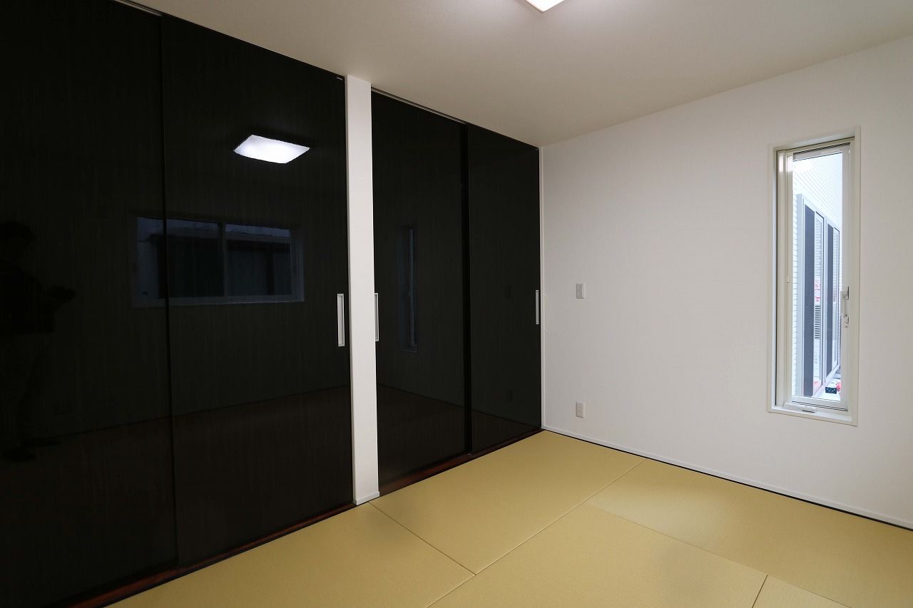 光英住宅 【2500万円】ダイナミックな吹き抜けがもたらす抜群の開放感が、心を解きほぐす住まいの建築実例画像7