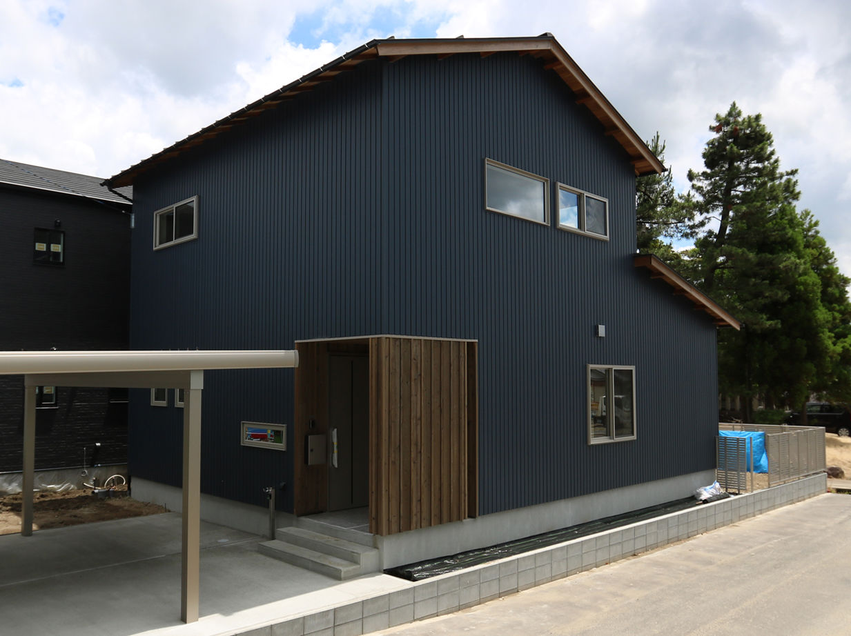 光英住宅 快適な暮らしは確かな数値と技術に表れる。北海道基準を上回るUA値0.34W/m2・Kの洗練された美しい住まいの建築実例画像2