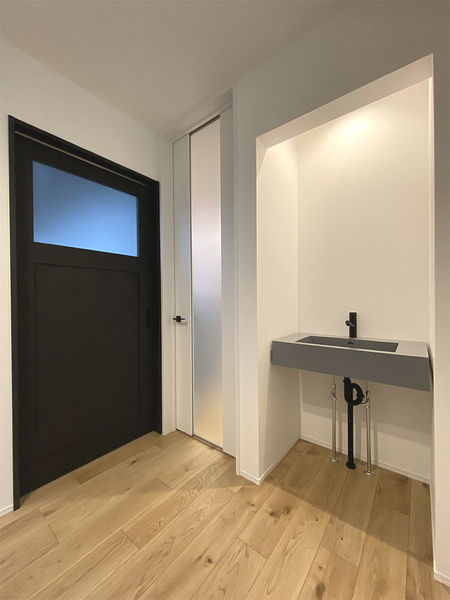 光英住宅 【本体価格2,600万円】無垢材を使用したオーガニックテイストの吹き抜けリビングのある家の建築実例画像6