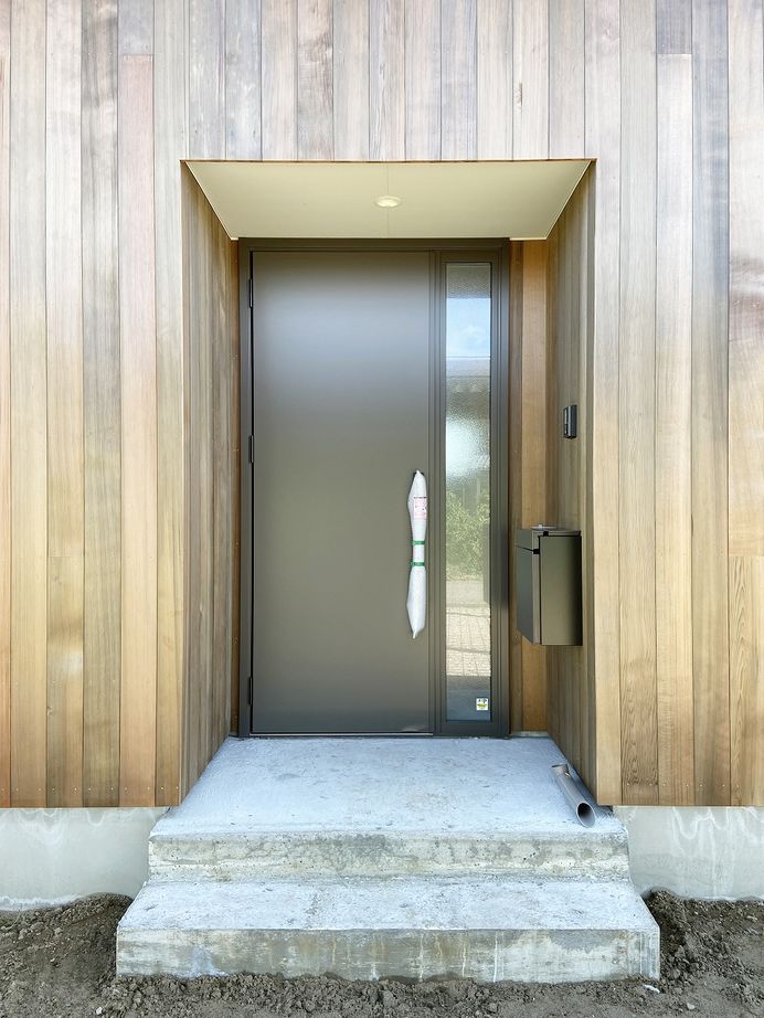 光英住宅 ミニマルデザインの平屋の住まいの建築実例画像2