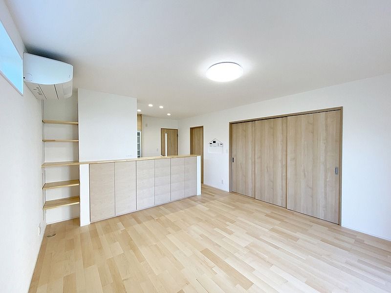 光英住宅 高気密・高断熱の住宅性能とナチュラルインテリアデザインが両立した平屋の家の建築実例画像2