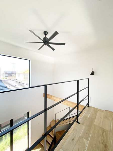 光英住宅 スタジオのようなクールなデザインの高性能住宅の建築実例画像3