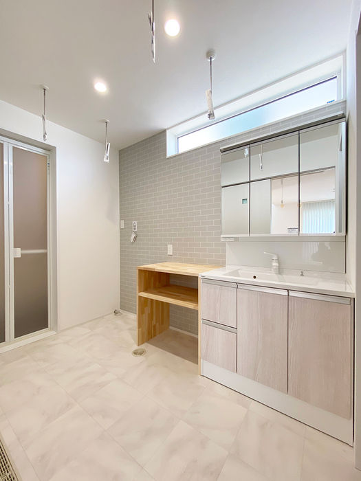 光英住宅 洗練されたデザインと充実の設備で快適な生活を。広々空間と贅沢な暮らしを叶えるモダンな住まいの建築実例画像9