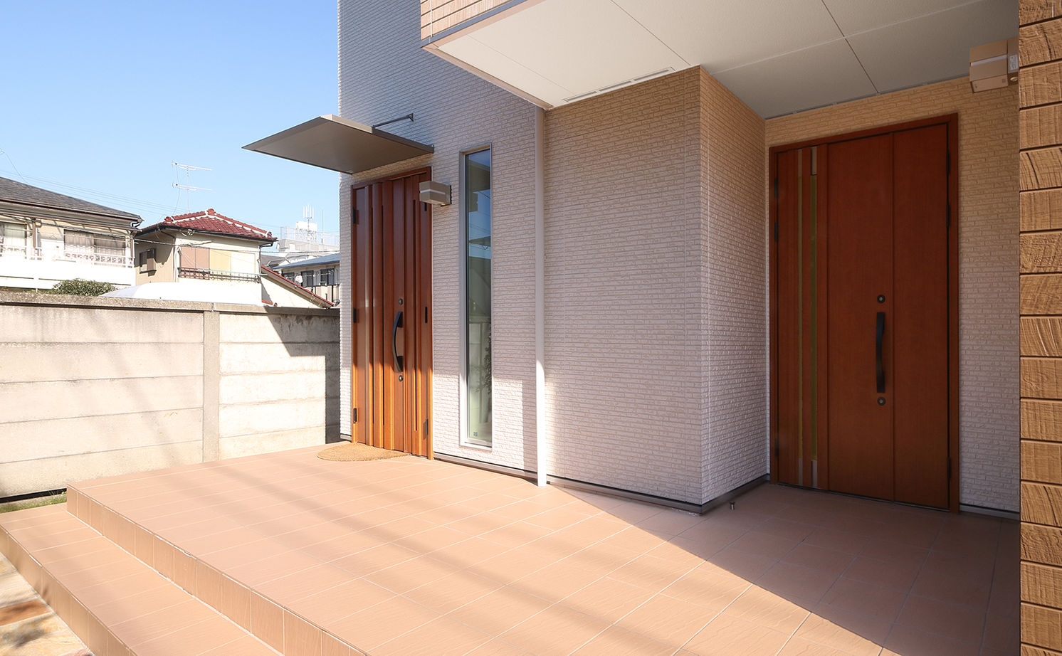 アエラホーム 【間取り図/60坪台/吹き抜け】それぞれの家族のライフスタイルで適度な距離感で暮らす、完全分離二世帯住宅の建築実例画像2