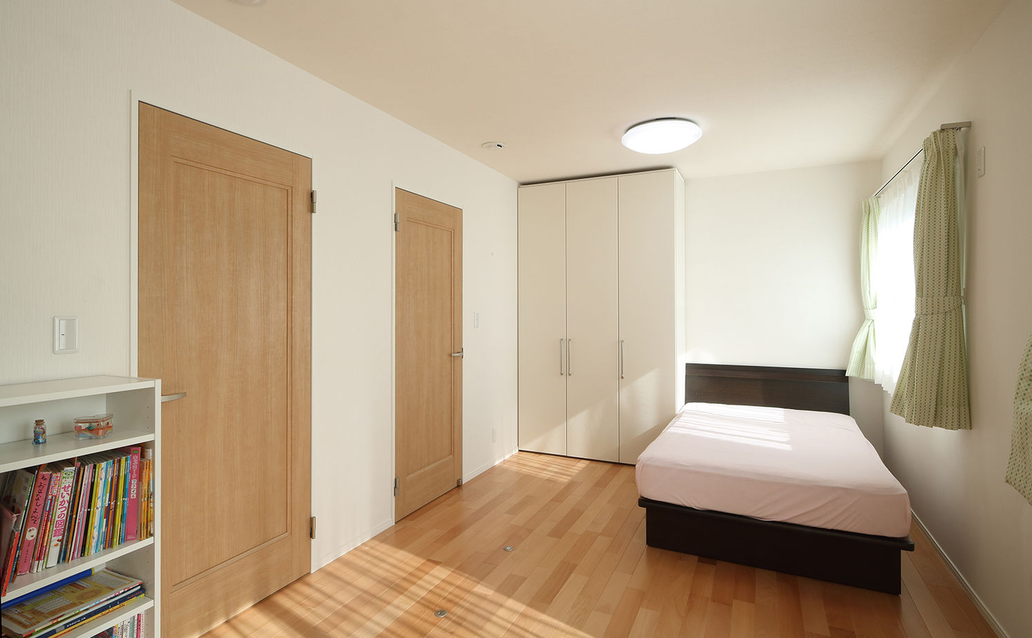 アエラホーム 【間取り図/60坪台/吹き抜け】それぞれの家族のライフスタイルで適度な距離感で暮らす、完全分離二世帯住宅の建築実例画像9