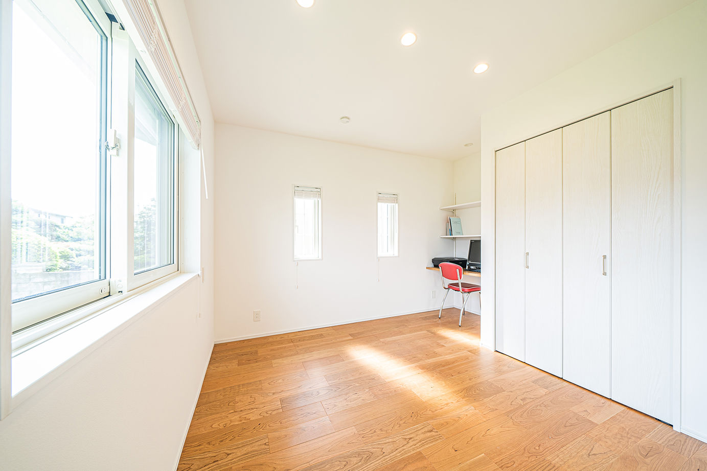 アエラホーム 【1000万円台/20坪台/間取り図/平屋】10寸勾配屋根が目印！大きな窓から陽光が降り注ぐ明るい平屋の建築実例画像8