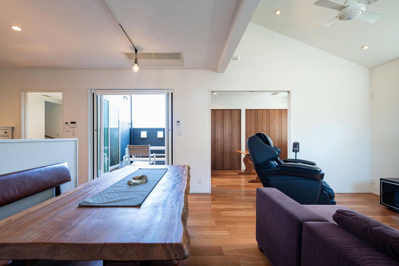 アエラホーム 【2000万円台/40坪台/間取り図/店舗併用】自宅で美容室をオープン！全館空調+太陽光発電で過ごしやすい家の建築実例画像8